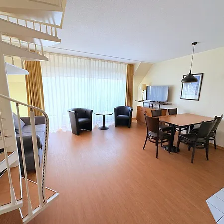 Boddenhof 54 - Balkon, Parkplatz, Ruhig * Stedar
